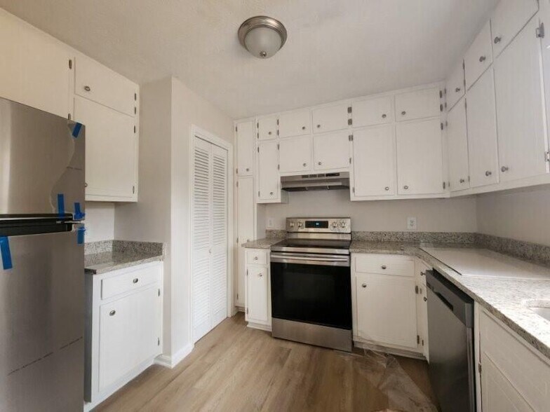 Building Photo - 1453 Allison Ct NW