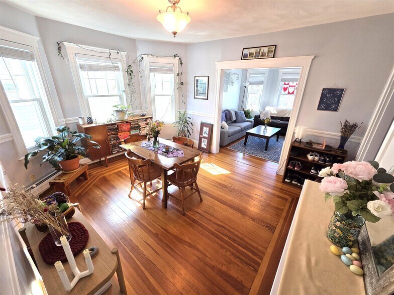 Building Photo - 33 Electric Ave