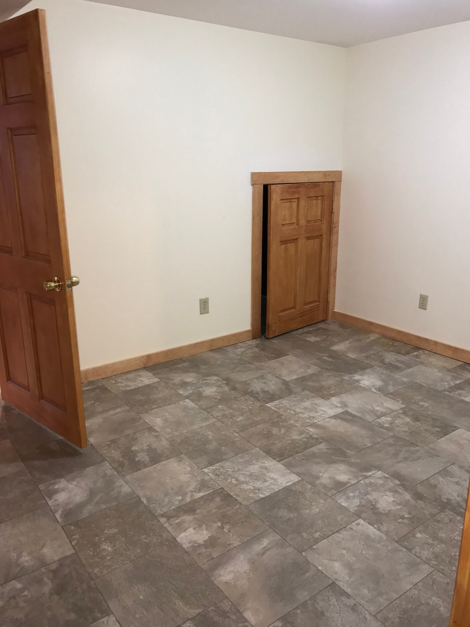 Building Photo - 26 Lague Ln