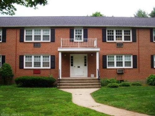 Building Photo - 13 Grandview Dr