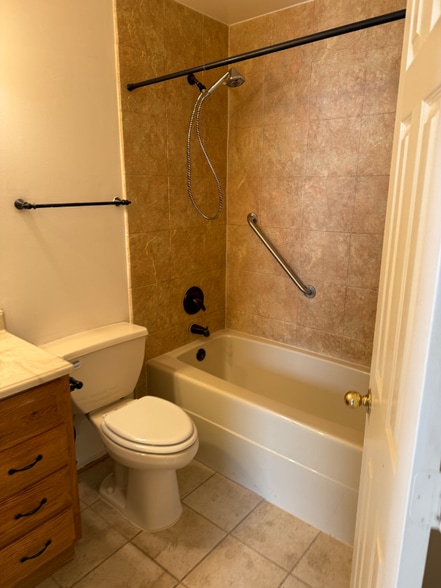 Building Photo - 6849 Mountain Lake Pl