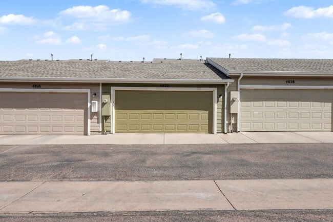 Building Photo - 4822 Condor St