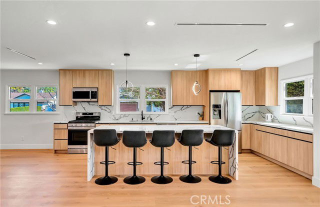 Building Photo - 23635 Marylee St