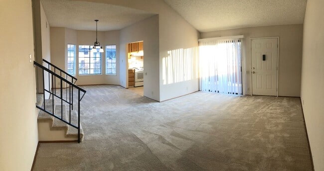 Building Photo - Spacious 3 Bed 2 Bath Condo in Sunnyvale N...