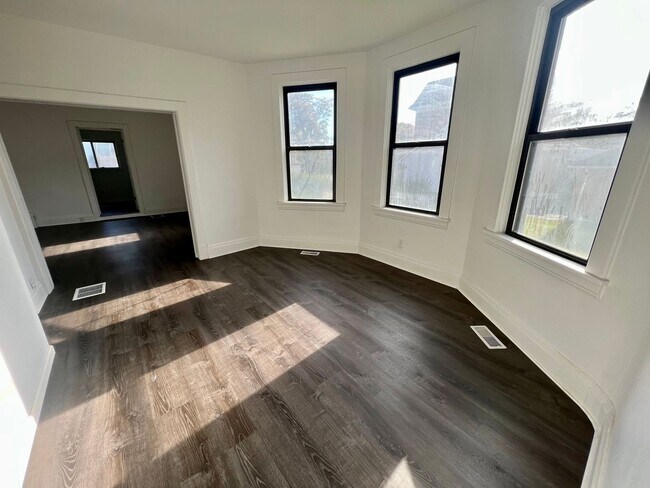 Building Photo - 135 McGovern Blvd