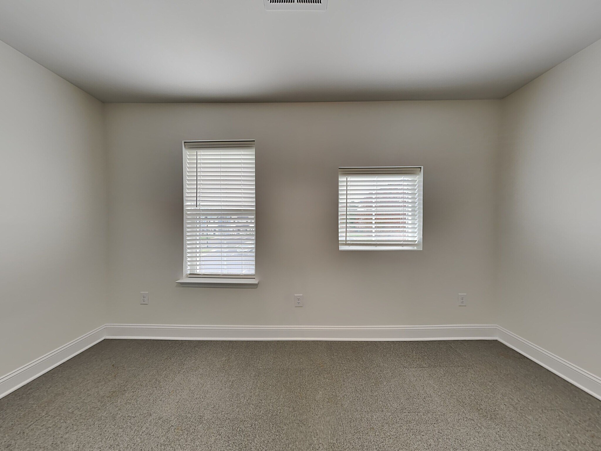 Building Photo - 2388 Eagle Creek Ct