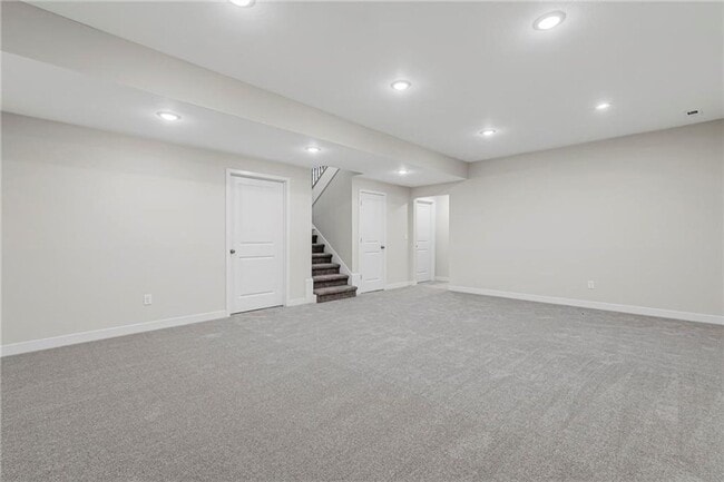 Building Photo - {17756} Brand New Reverse 1.5 + Finished Basement + Community Pool