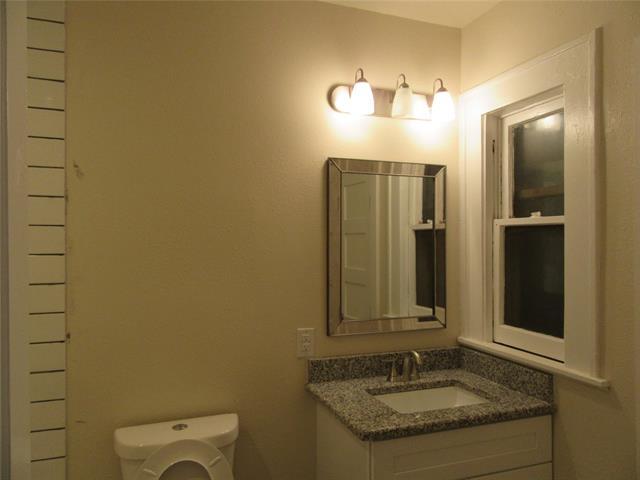 Building Photo - 5602 Tremont St