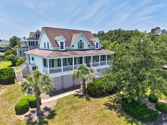 Building Photo - 203 Whiting Ln