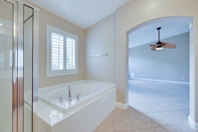 Building Photo - 561 Pacer Terrace