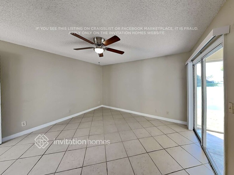 Building Photo - 5040 Foxhall Dr N