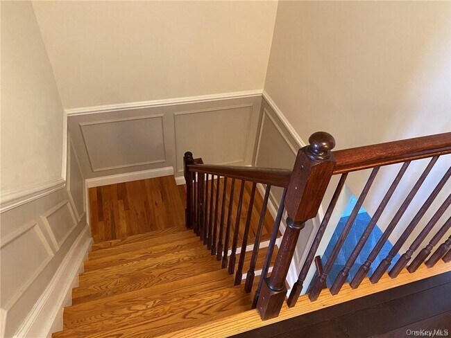 Building Photo - 90 Corbin Hill Rd