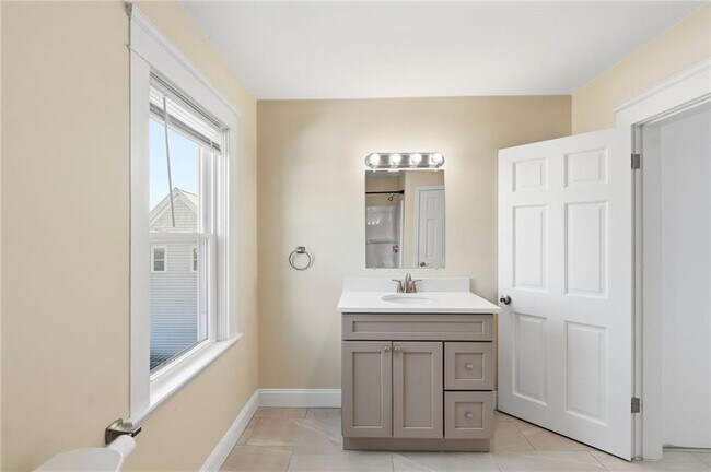 Building Photo - 1169 Chalkstone Ave