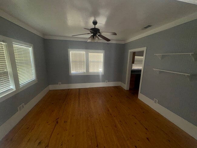 Building Photo - 1836 Pearl St