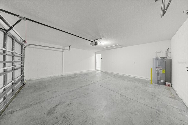 Building Photo - 8748 SW 49th Cir