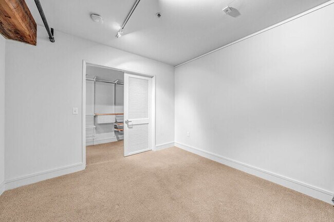Building Photo - 310 Townsend St