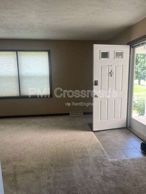 Building Photo - 6752 Bristlewood Dr