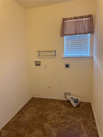 Building Photo - 4606 Rosewood Ln