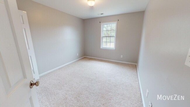 Building Photo - 2916 Hayward Ct