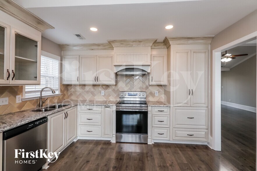 Building Photo - 3104 Kelly Grove Ln