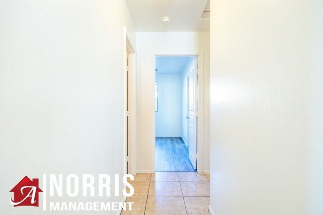 Building Photo - Great Home in a Great Location