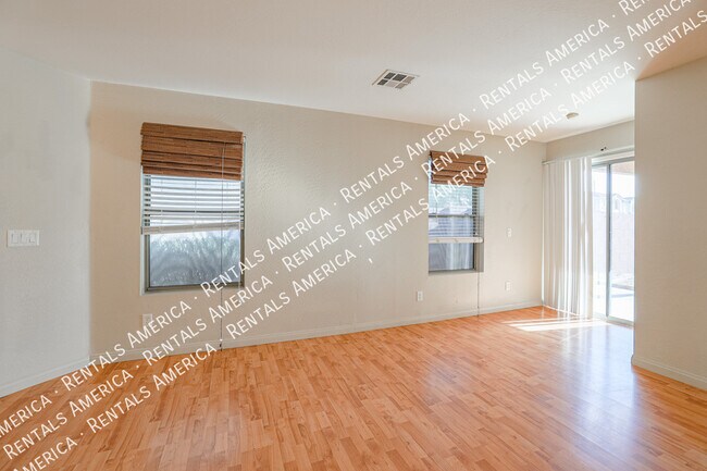 Building Photo - 1104 S 238th Dr