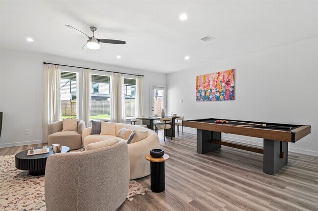 Building Photo - 3208 Rainwood Gate Dr
