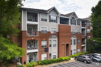 Building Photo - Camden Phipps