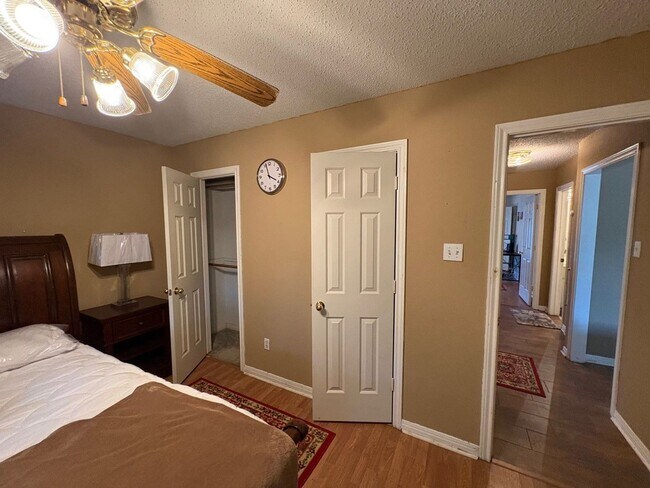 Building Photo - 309 Station Creek Dr