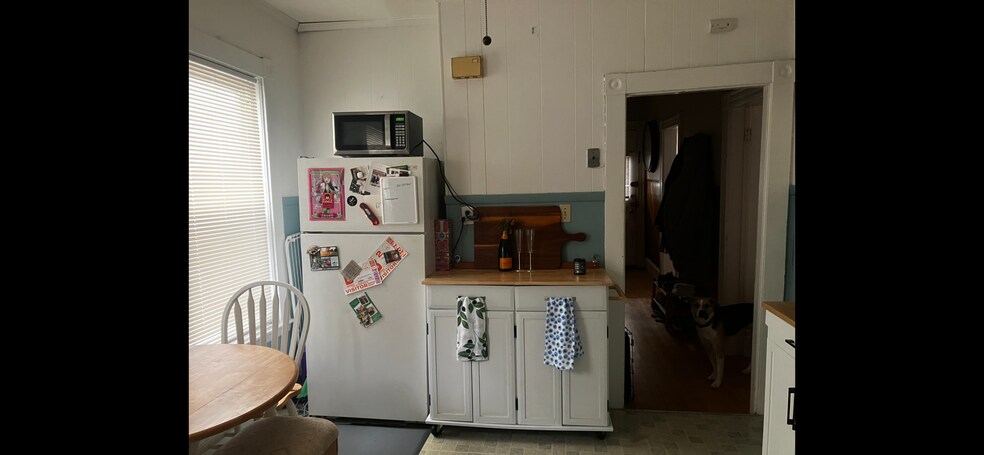 Building Photo - 377 Highland Ave