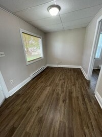 Building Photo - 3901 W Ridge Rd