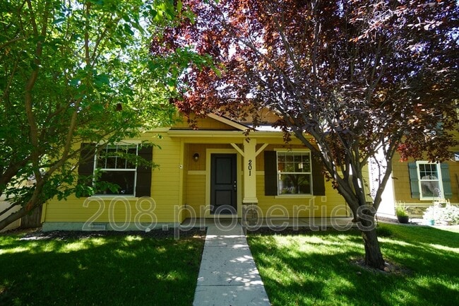 Building Photo - 201 W Lava Falls Dr