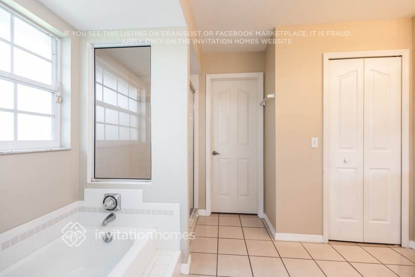 Building Photo - 17081 Caloosa Trace Cir
