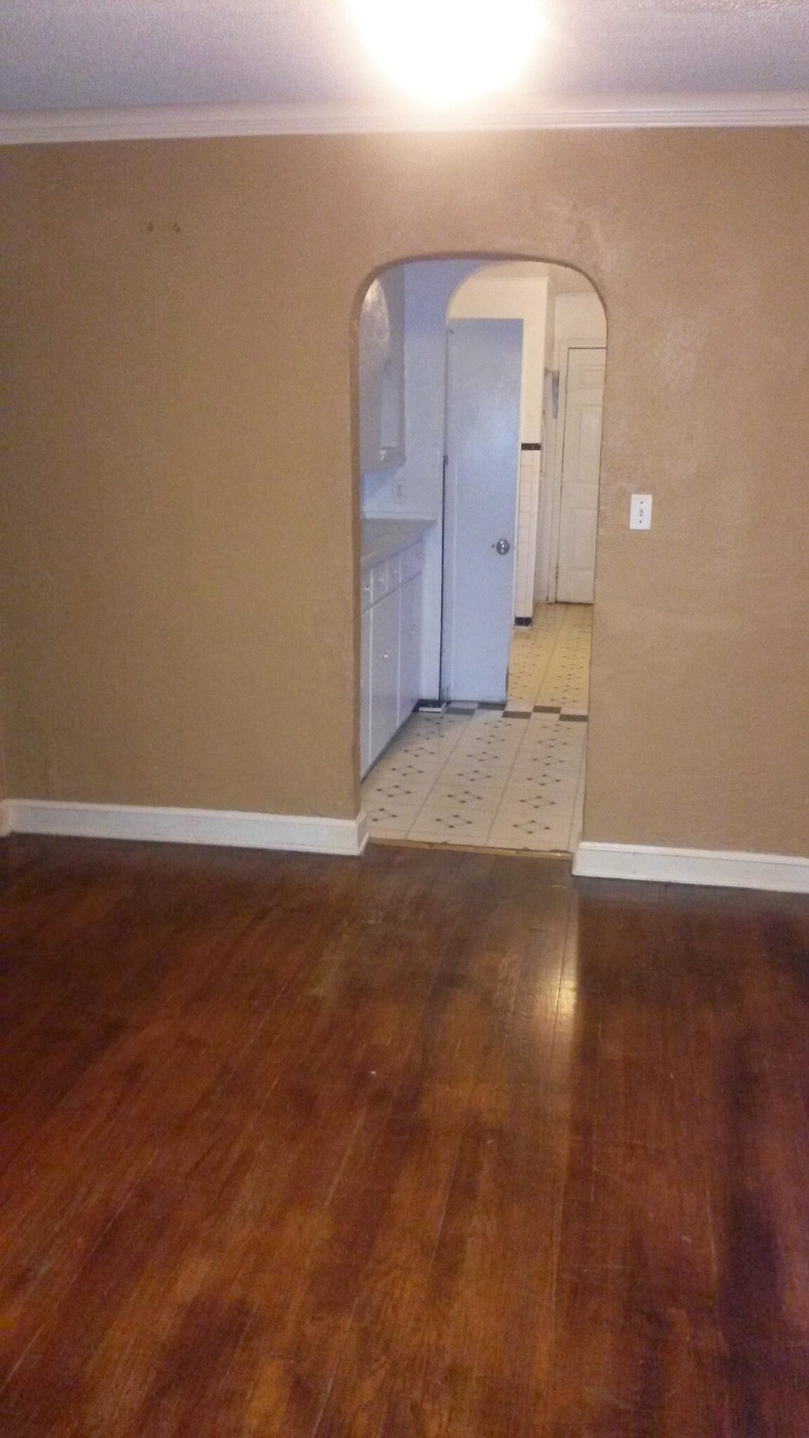 Building Photo - 7400 Forest Ave