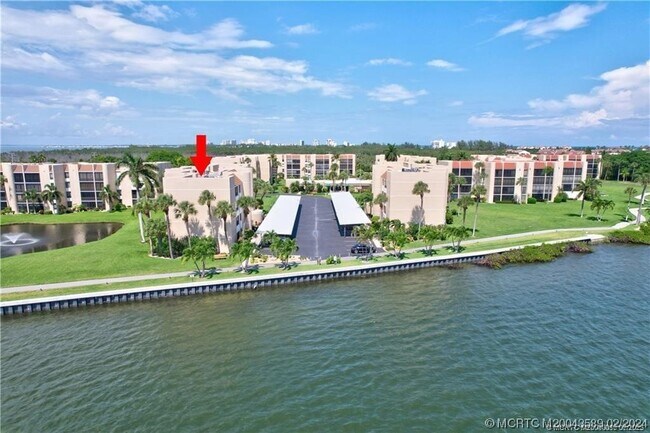 Building Photo - 3442 NE Causeway Blvd