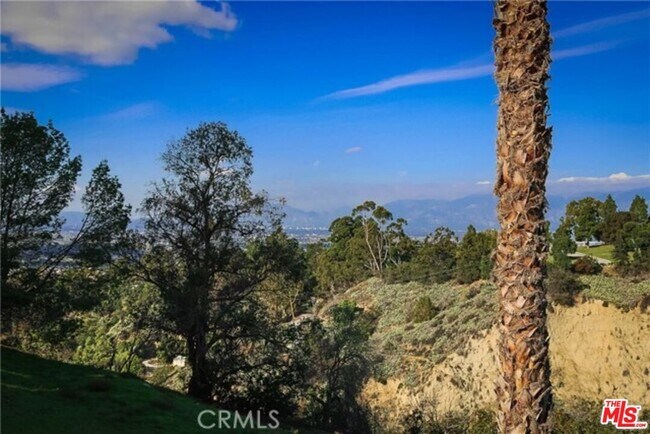 Building Photo - 11615 Grande Vista Dr