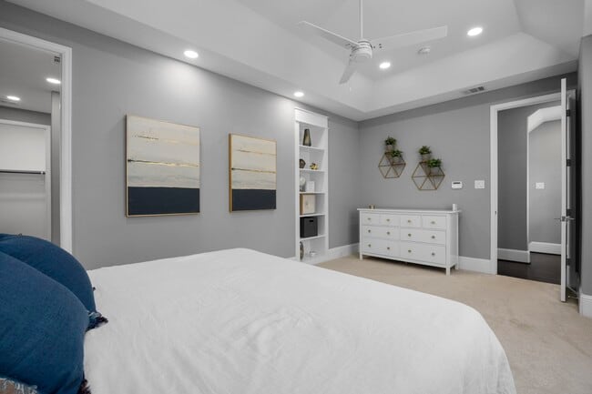 Building Photo - 2120 Genesee St