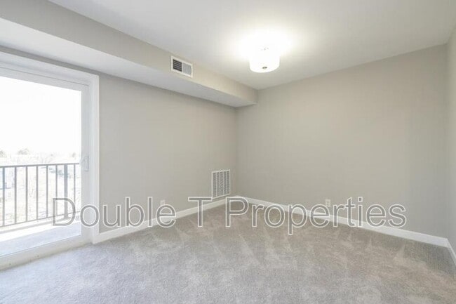 Building Photo - 12001 Old Columbia Pike