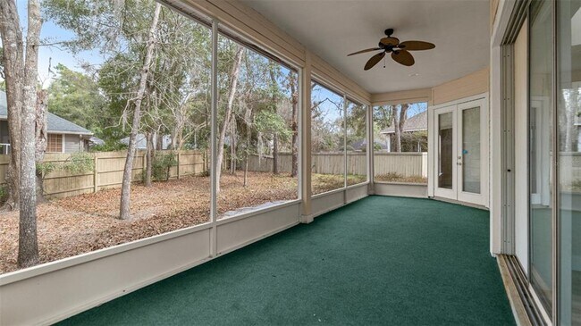Building Photo - 9428 SW 39 Ave