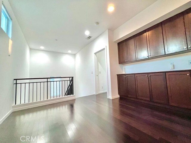 Building Photo - 5698 Como Cir