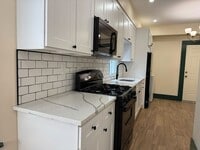 Building Photo - 130 Hubinger St