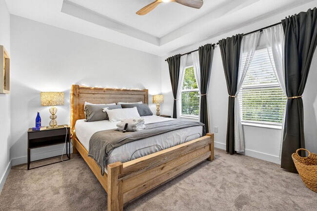 Building Photo - 1734 W Cherry St