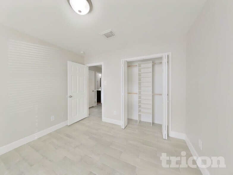 Building Photo - 19111 Deep S Ct