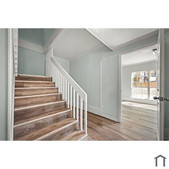 Building Photo - 12706 Lanier Rd