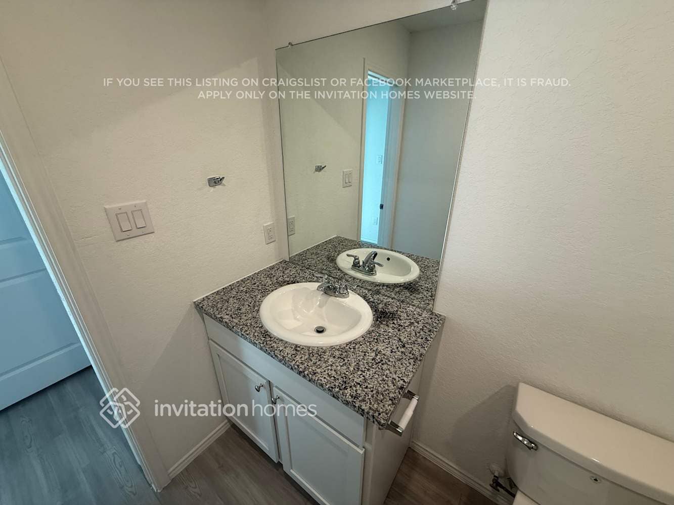 Building Photo - 14331 Estuary Pl