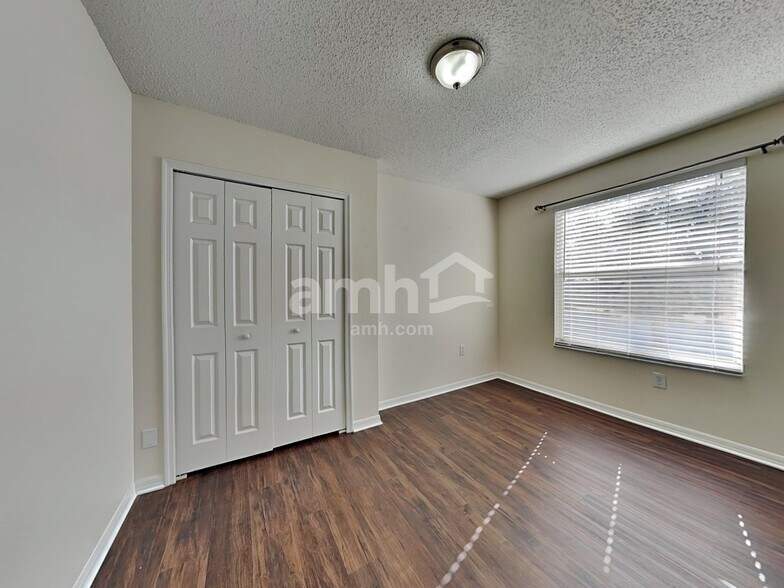 Building Photo - 607 Grand Canyon Dr