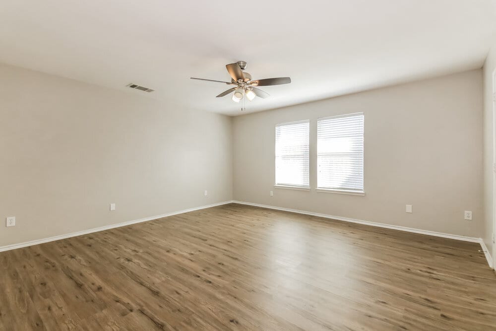 Building Photo - 2027 Northridge Dr