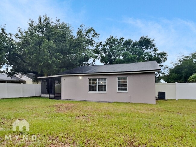 Building Photo - 1339 Primrose Ct