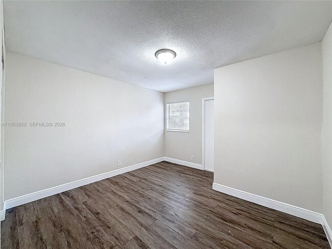 Building Photo - 1800 NW 52nd Ave