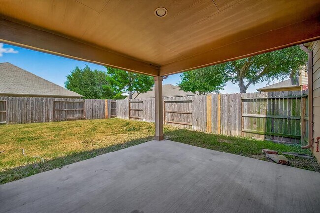 Building Photo - 16506 Lanesborough Dr